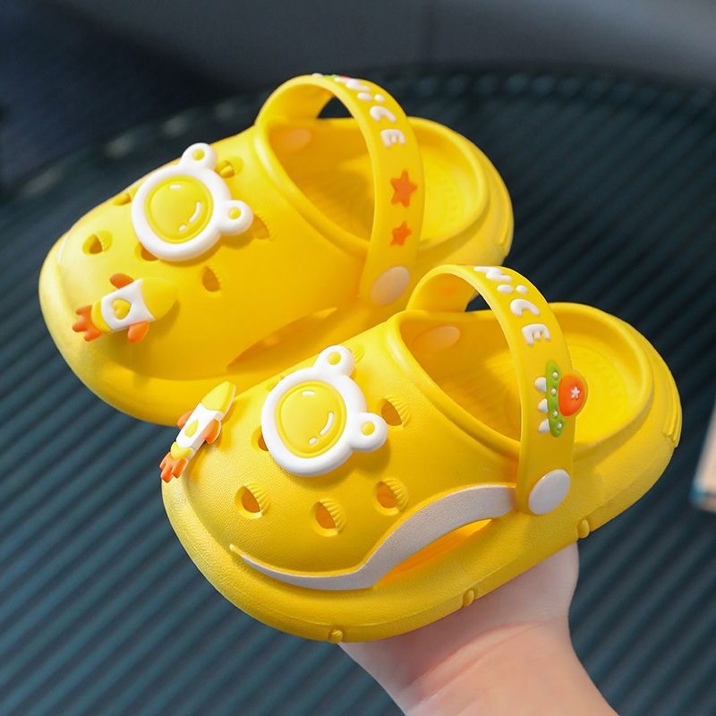 Children's Slippers Summer New Cute Bear Baby Girl Shoes Boys Soft Bottom Non-Slip Home Bathroom Inner Sandals