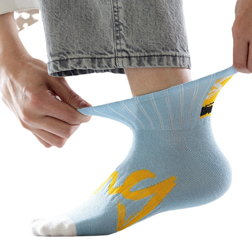 Spring and Summer New Youth Tube Socks Men's Socks Thin Letter Pattern Leisure Sports Style Cross-Border Supply