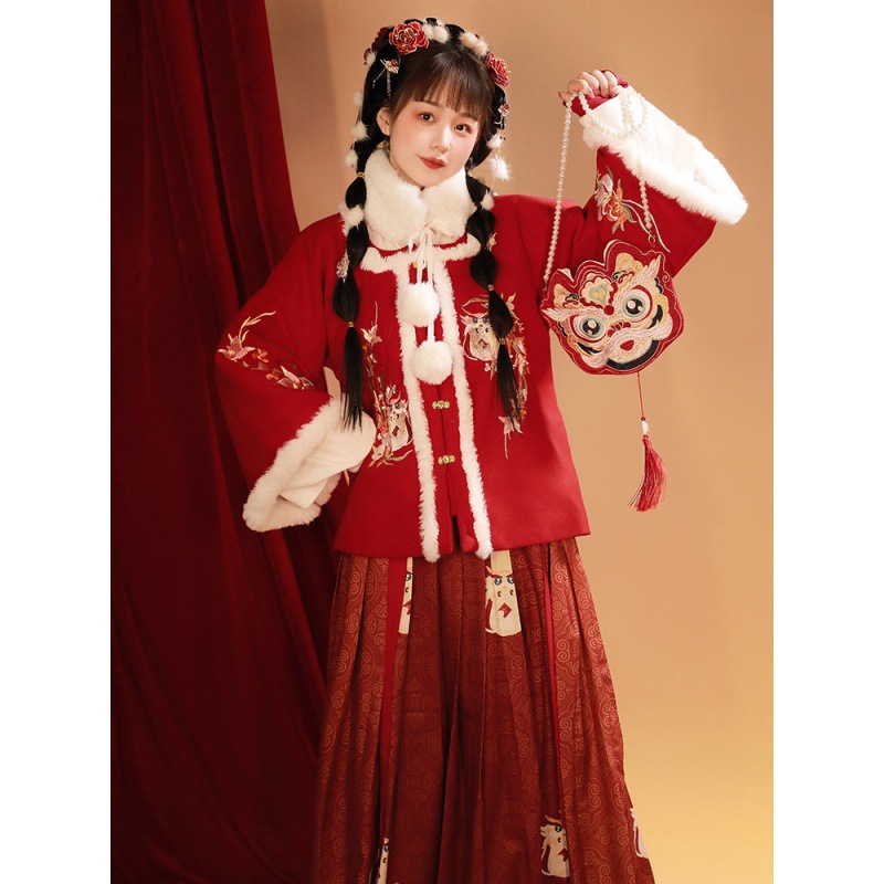 芝芝桃桃:褶裙汉服竖领对襟衫纱吊带宋抹一片式云肩女春夏-报价