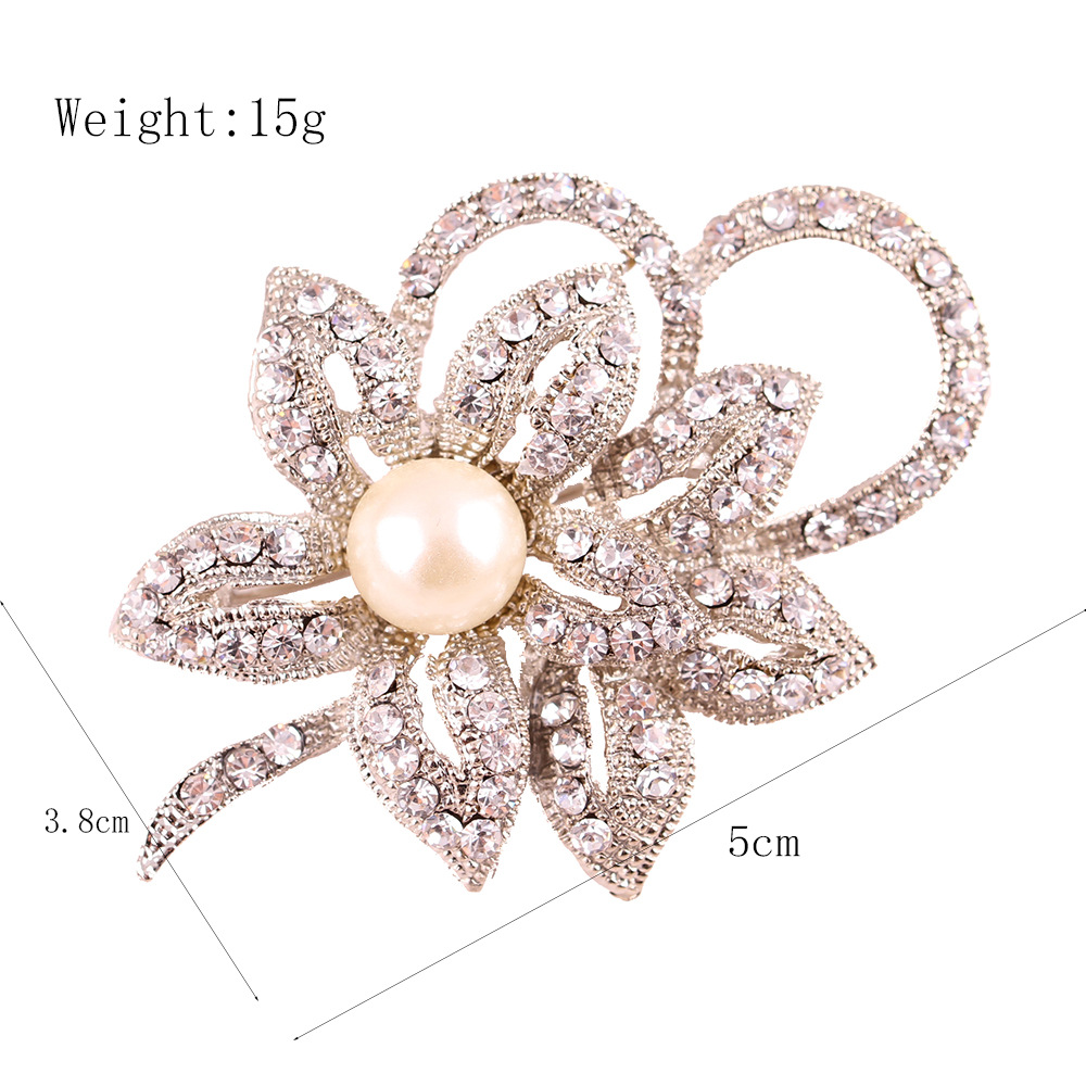 korean style fashion and environment-friendly alloy double petal large pearl all-match rhinestone coat silver brooch chest buckle corsage female