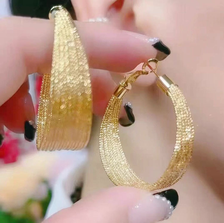 European and American Fashion Exaggerated Golden Earclip Earrings High Sense Female Online Influencer Temperament Multi-Layer Circle Ear Studs Hoop Earrings