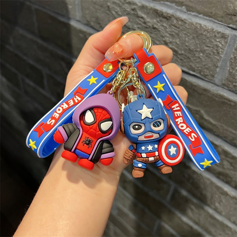 Creative Avengers Keychain Cute Little Tree Man Rocket Raccoon Marvel Iron Man Key Chain Wholesale