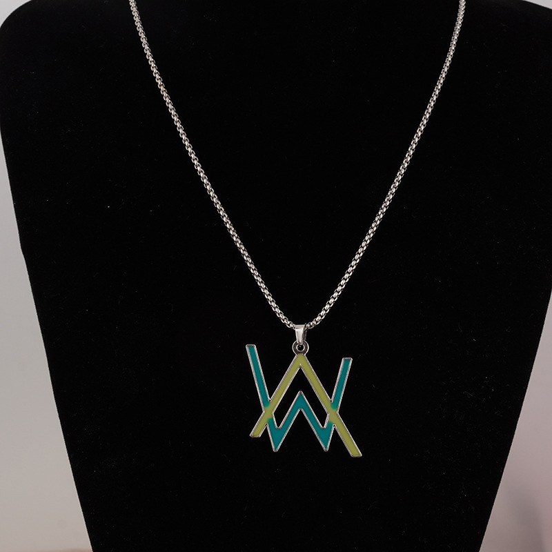 欧美潮牌电音夜光alanwalker项链嘻哈夜店男女款艾伦沃克发光吊坠