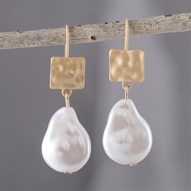 跨境热销韩版经典时尚巴洛克珍珠耳环 气质百搭仿珍珠高级感耳饰