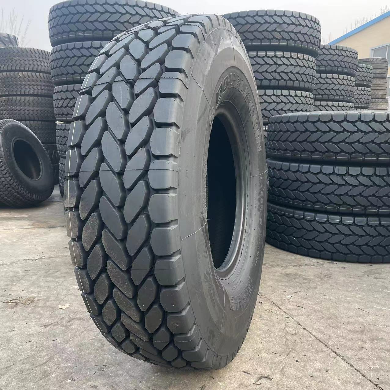 双钱吊车轮胎385/95r25起重机三一吊车钢丝真空轮胎445/95r25