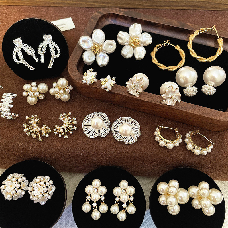 法式复古优雅温柔花朵珍珠锆石耳环女轻奢气质精致高级感绝美耳环