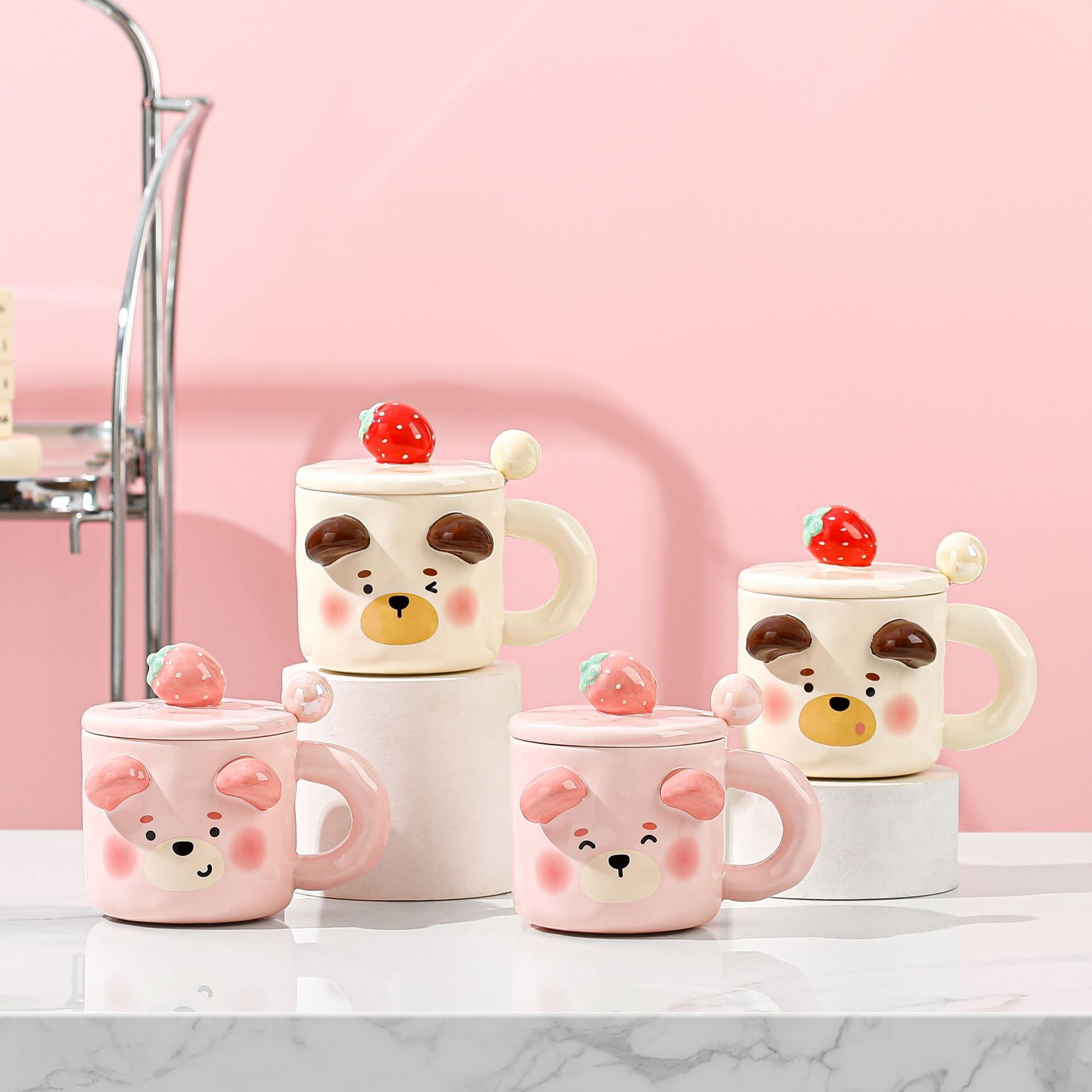 Creative Cute Bear Mug Ceramic Relief Gift Cup Good-looking Office Coffee Cup with Cover Spoon Cup