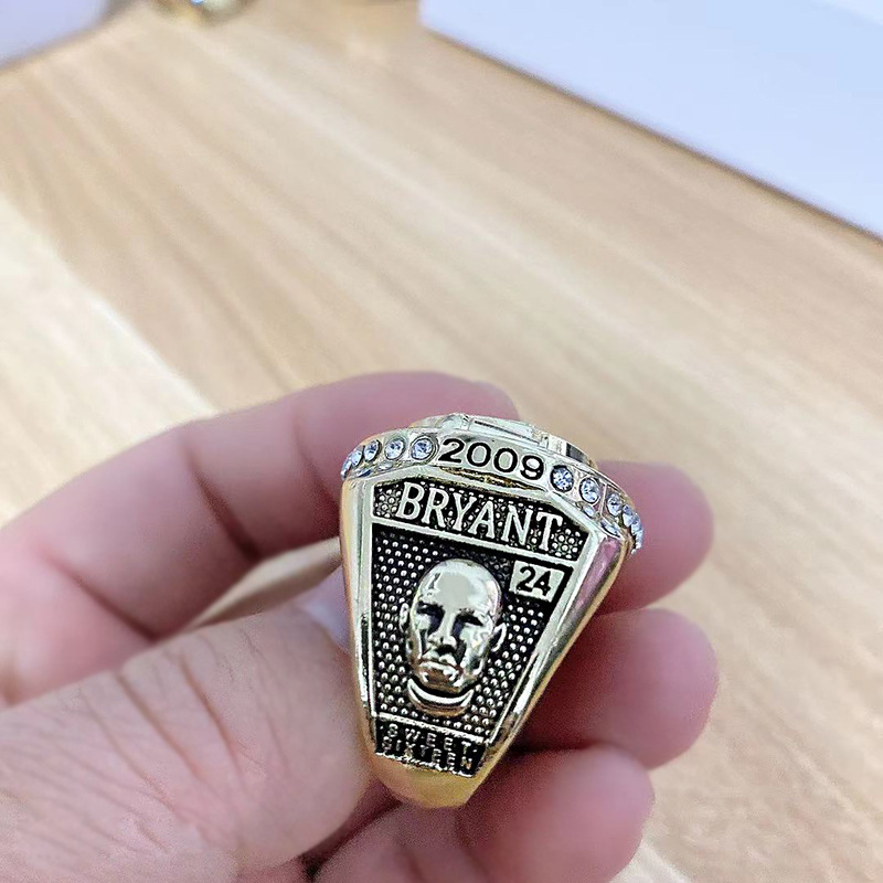 nba2010年湖人队总冠军戒指 科比球迷收藏礼物指环外贸跨境热销