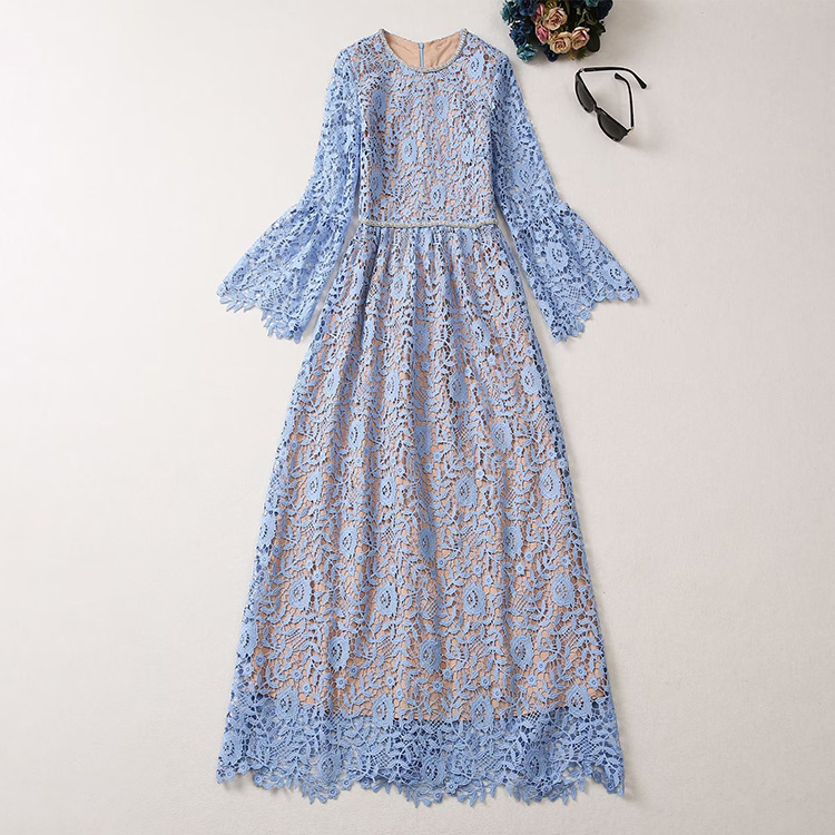 2023新款英伦风复古宫廷蕾丝拼接性感圆领高腰显瘦长款连衣裙礼服