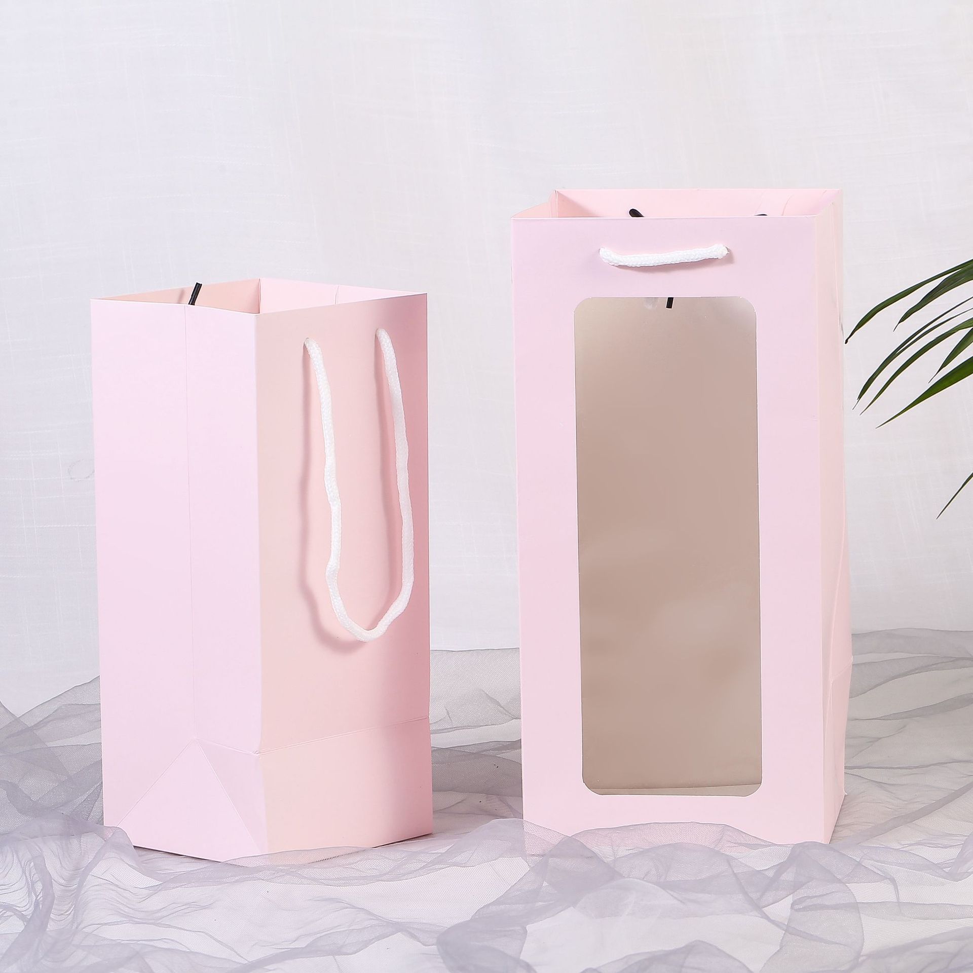 新款牛皮纸单支红酒袋子开窗透明酒袋长方形礼品袋鲜花手提袋批发