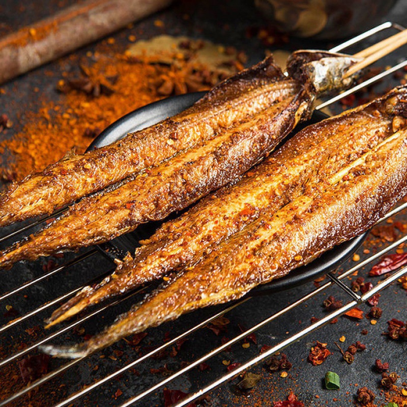 烧烤串串食材批发秋刀鱼小串10支烤冷冻已腌制秋刀鱼半成品开肚