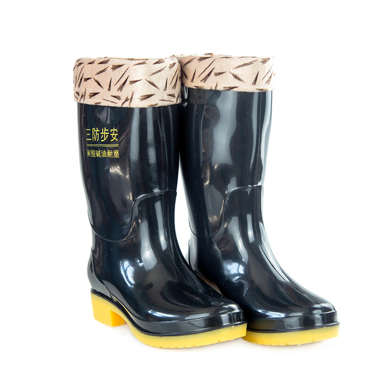 Women's Fashion Labor Protection Wear-Resistant Rain Shoes Waterproof Winter Thermal Rain Boots Black PVC Middle Tube Non-Slip Rain Boots