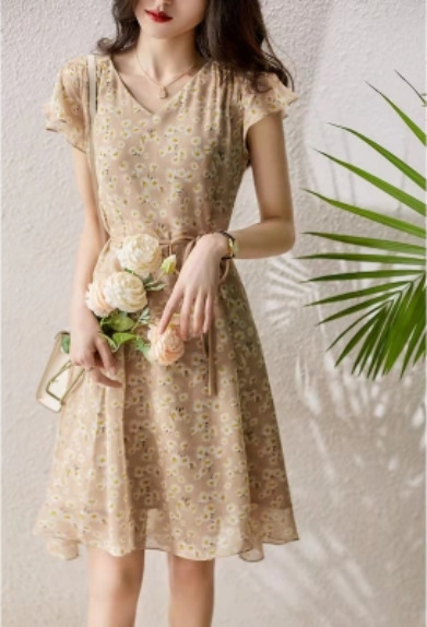 外贸原单意大利女装余单出口法国欧货桑蚕丝碎花v领雪纺连衣裙夏