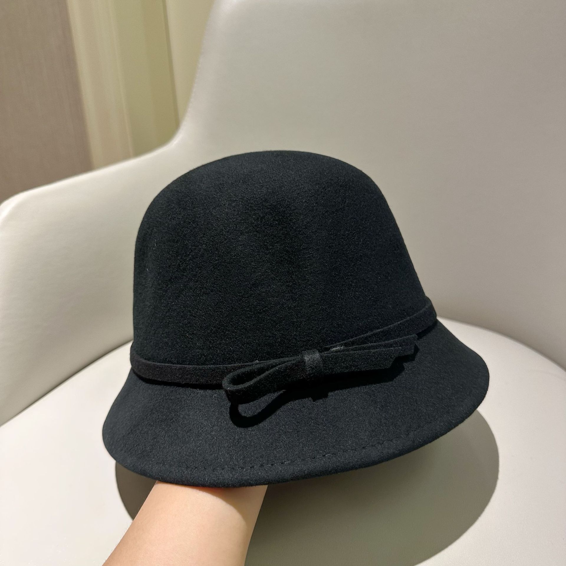 Hepburn Style Woolen Bucket Hat Women's French Retro Debutante Style Top Hat Bucket Hat Elegant Graceful Socialite Hat