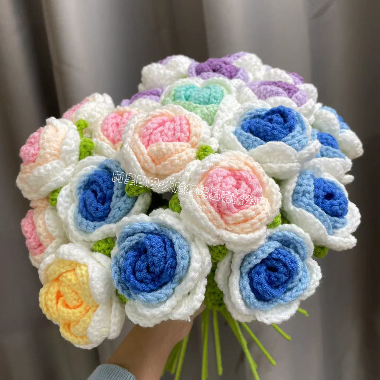 Finished Hand-Woven Rose Artificial Flower Woven Handmade Flowers Diy Wool Woven Homemade Crochet Bouquet