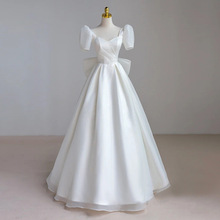 法式轻婚纱2024新款新娘小个子春季旅拍结婚登记小白裙订婚礼服女