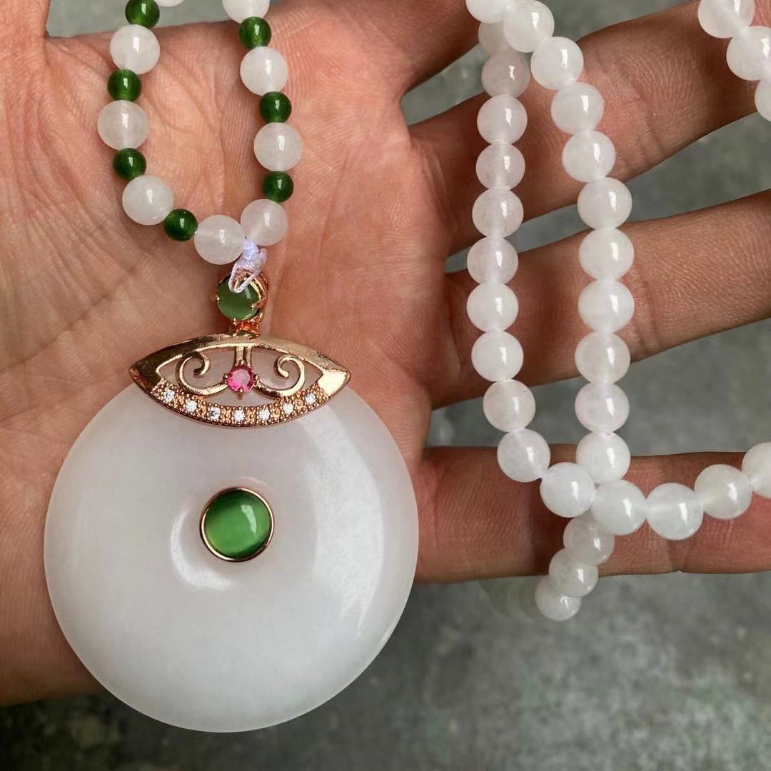新疆金丝玉白玉毛衣链项链玉石玉器女款平安扣镶嵌猫眼石玉坠直播