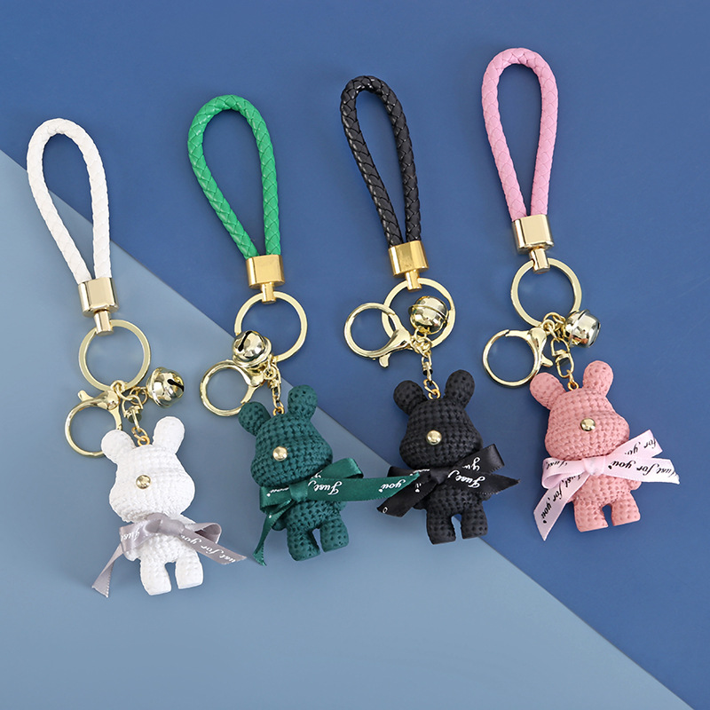 创意设计领结小熊钥匙扣批发汽车挂饰钥匙链学生书包装饰品挂件