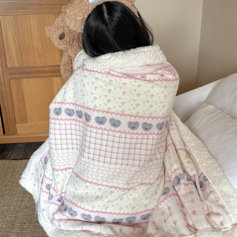 梨梦 少女心费尔岛牛奶绒毛毯羊羔绒沙发盖毯子珊瑚绒办公室午睡
