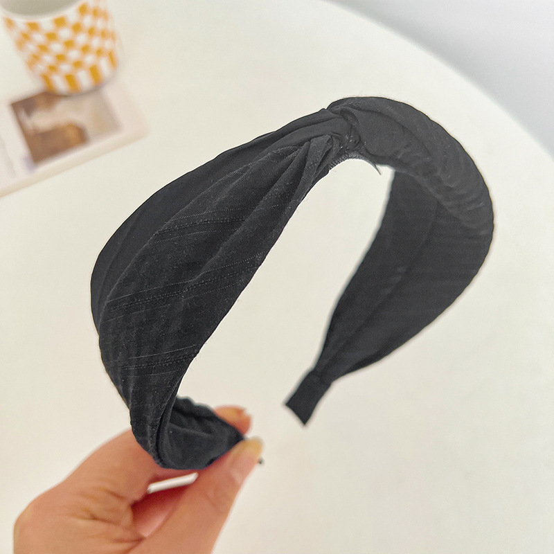2023 Korean Style New Super Wide Knotted Headband Versatile out Headband Simple Face Wash Cross Hairband Hair Accessories F083