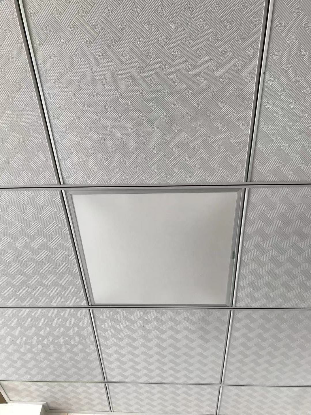 承接轻钢龙骨吊顶-承接轻钢龙骨吊顶厂家,品牌,图片,热帖-阿里巴巴