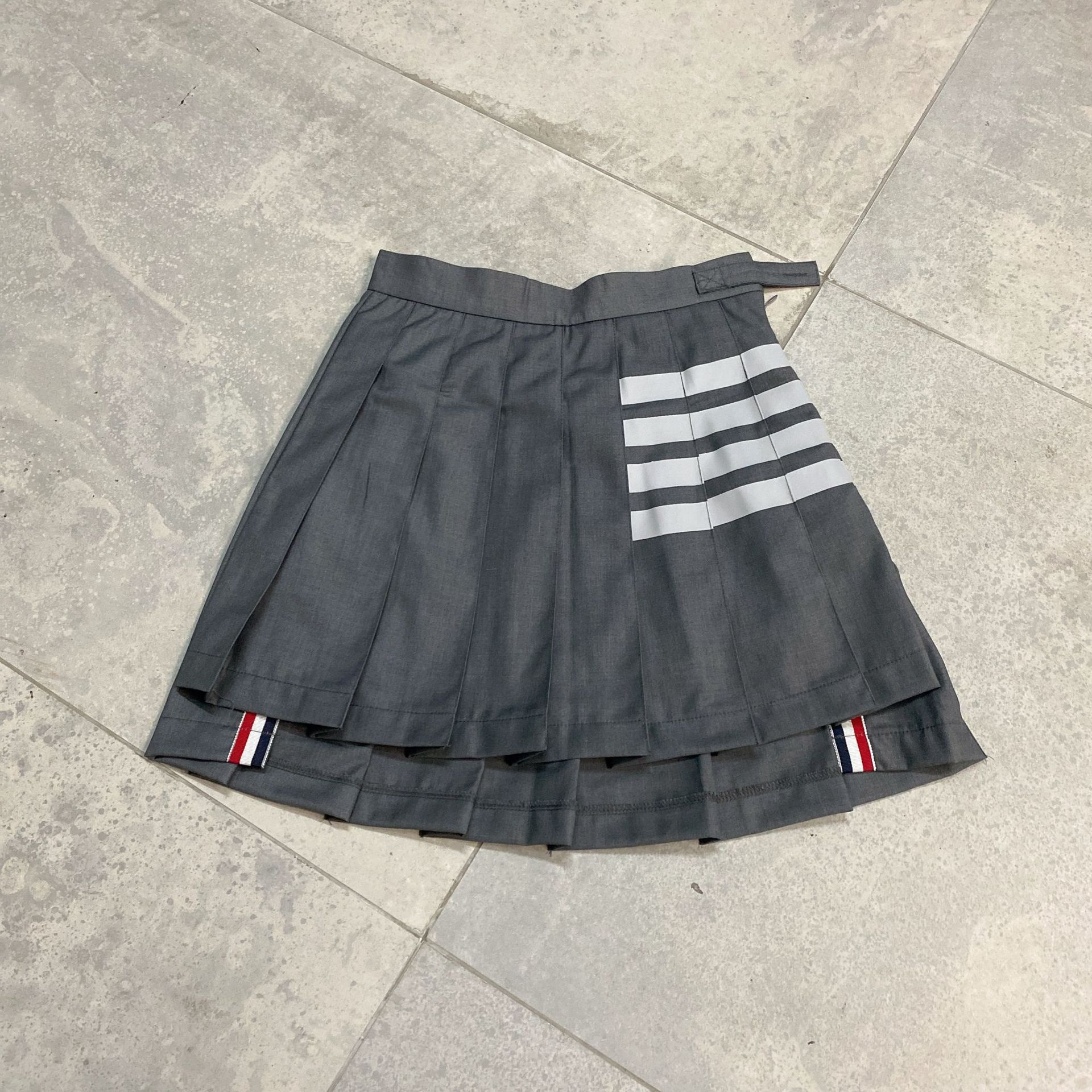 8812浪姐条纹裙王心凌同款百褶裙tb半裙-阿里巴巴