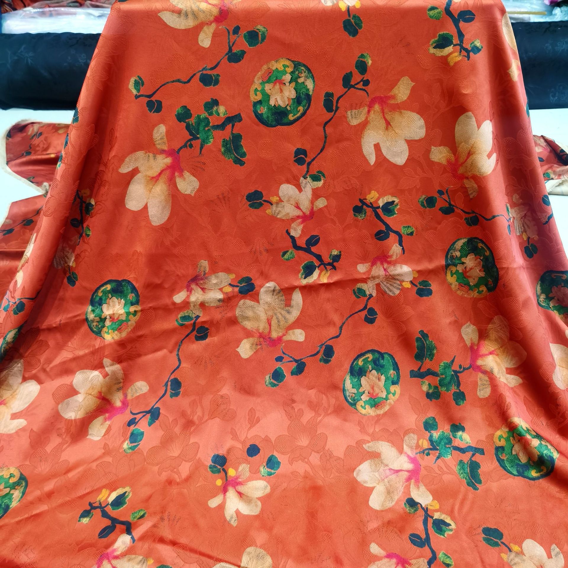 香云纱布料批发 中老年花罗缎旗袍面料 茶席茶垫包包鞋子印花布