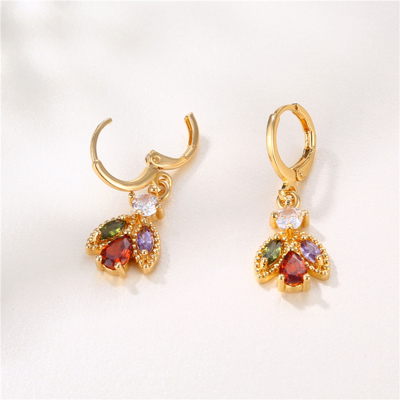 Earrings Wholesale New Creative Diamond Color Zircon Leaf-Shaped Earring Fashionable Stylish Outfit Girls Earrings Long Earrings