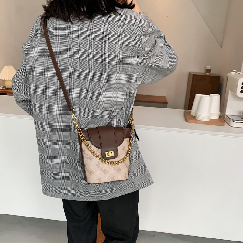 2022 Autumn New Fashion Bucket Bag Chain Women's Pouches Soft Leather Women's Bag Shoulder Crossbody Fashion Contrast Color