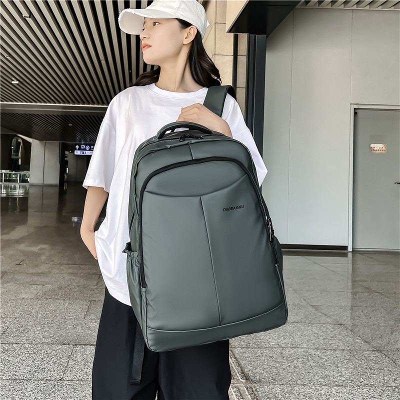 Factory Direct Large Capacity Casual Backpack 2023 New Multi-Functional Business Backpack Korean Style College Students Bag