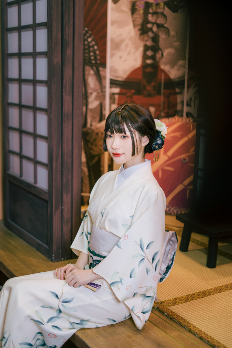 和风樱之美白梨花传统改良变穿版140衣长和服正装日式写真体验