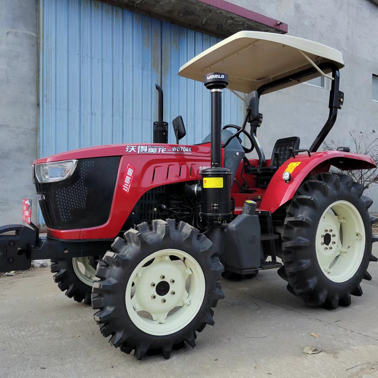 沃得奥龙704四驱拖拉机 904高配涡轮增压发动机高花胎旋耕犁地机