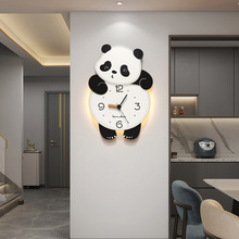熊猫挂钟家用客厅2023新款时钟大气简约现代饭厅钟表