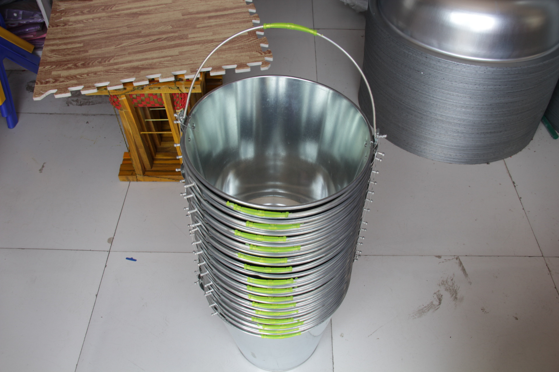 12l镀锌白铁桶铁桶五金店产品土杂产品