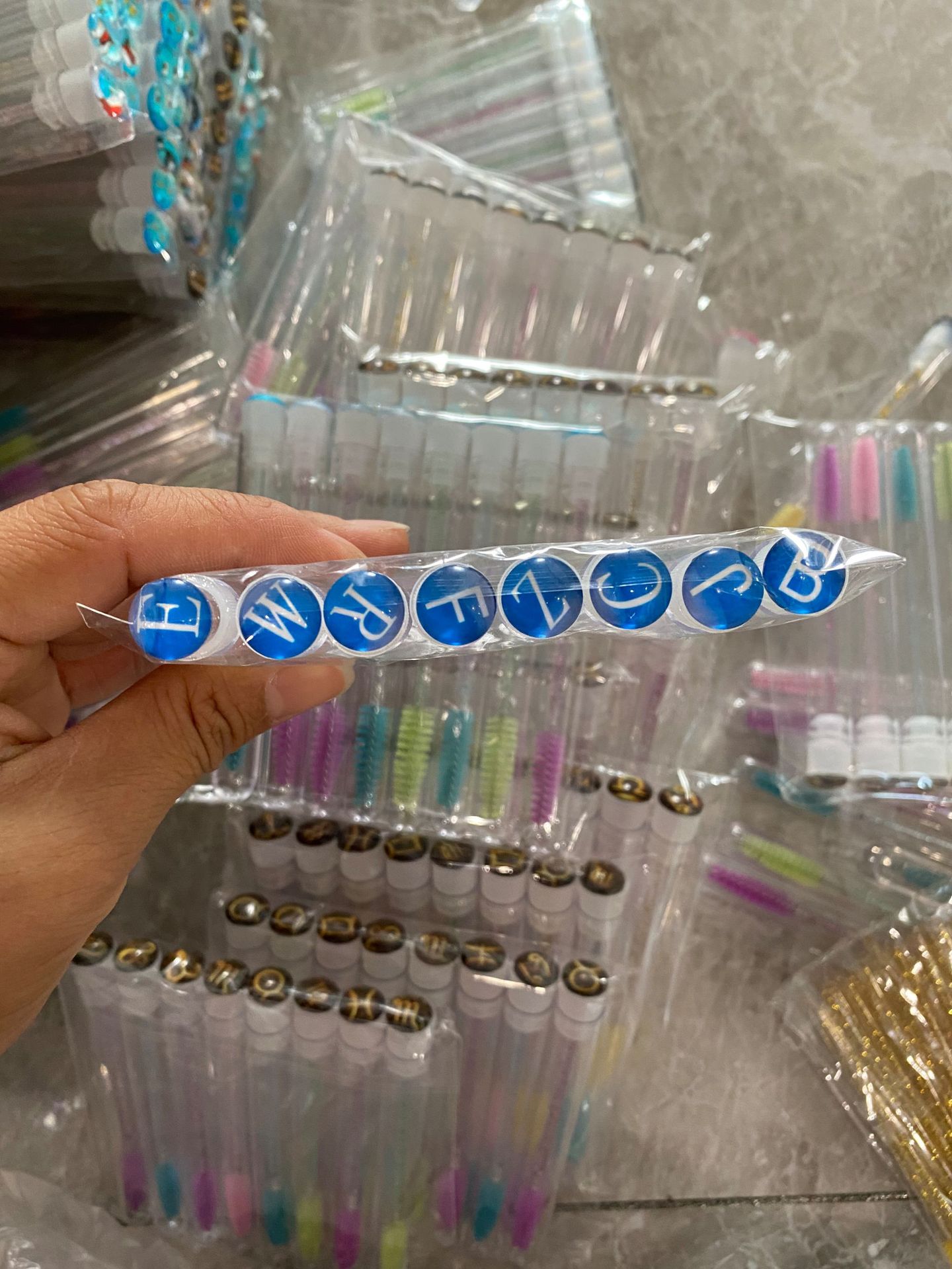 Julong Wholesale Foreign Trade New Product Tube Set Eyelash Brush Disposable Crystal Rod Independent Reusable