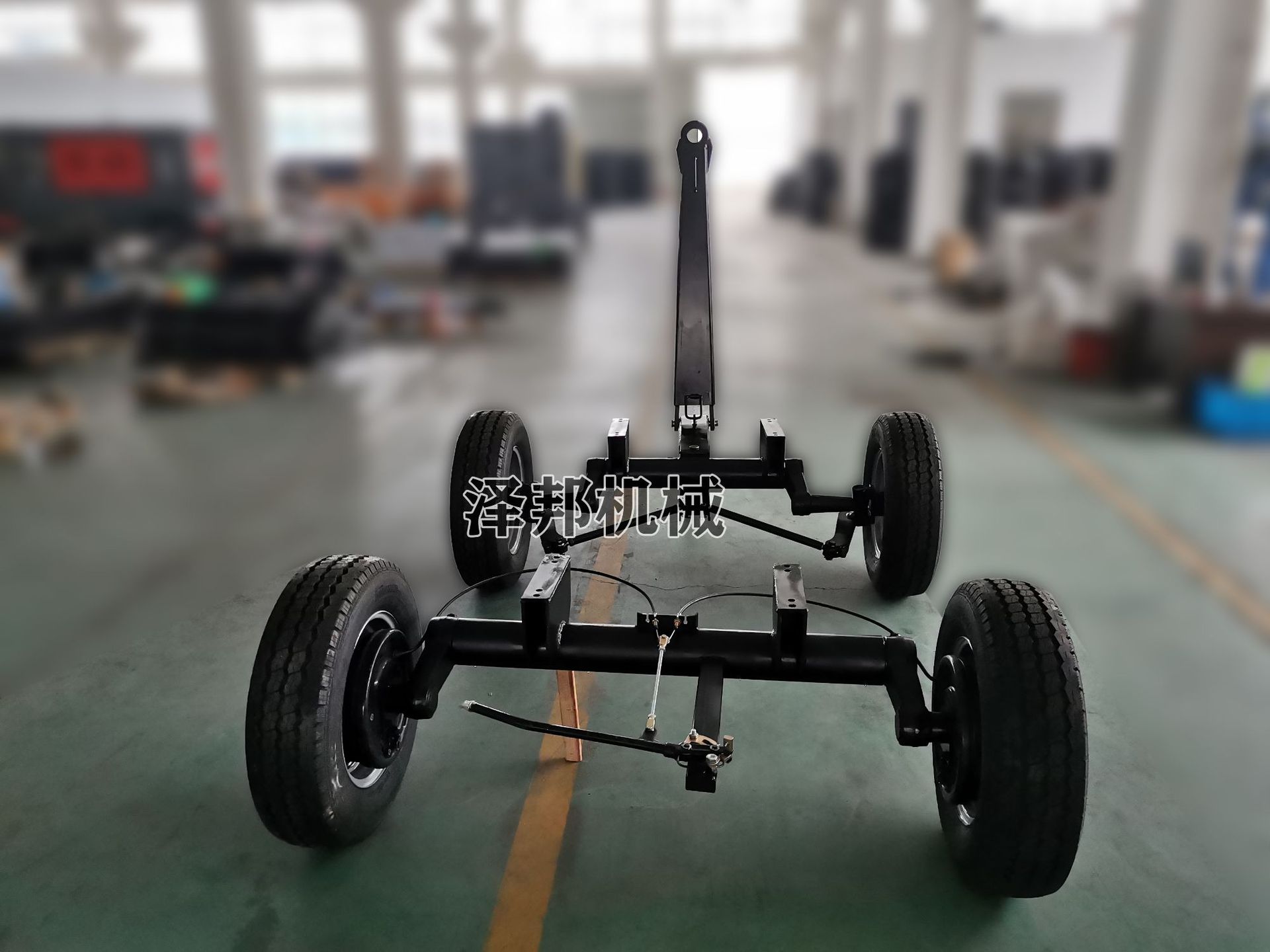 四轮转向牵引车底盘车桥叉车工具拖车轴发电机水泵拖车底盘前后桥