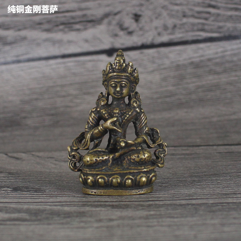 黄铜金刚菩萨佛黄铜佛像铜佛像铜佛像小摆件做旧摆件供奉菩萨藏传