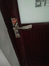 卫生间门锁单舌浴室锁带钥匙上下孔把手锁厕所不锈钢执手锁