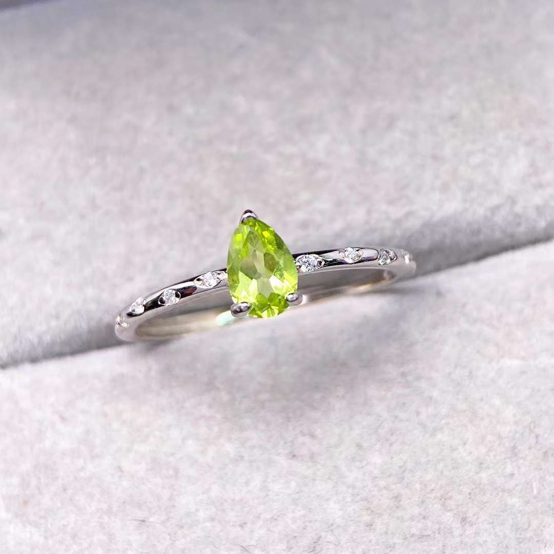 s925纯银新款彩宝镶嵌橄榄石镶戒指直播欧美跨境女戒-阿里巴巴