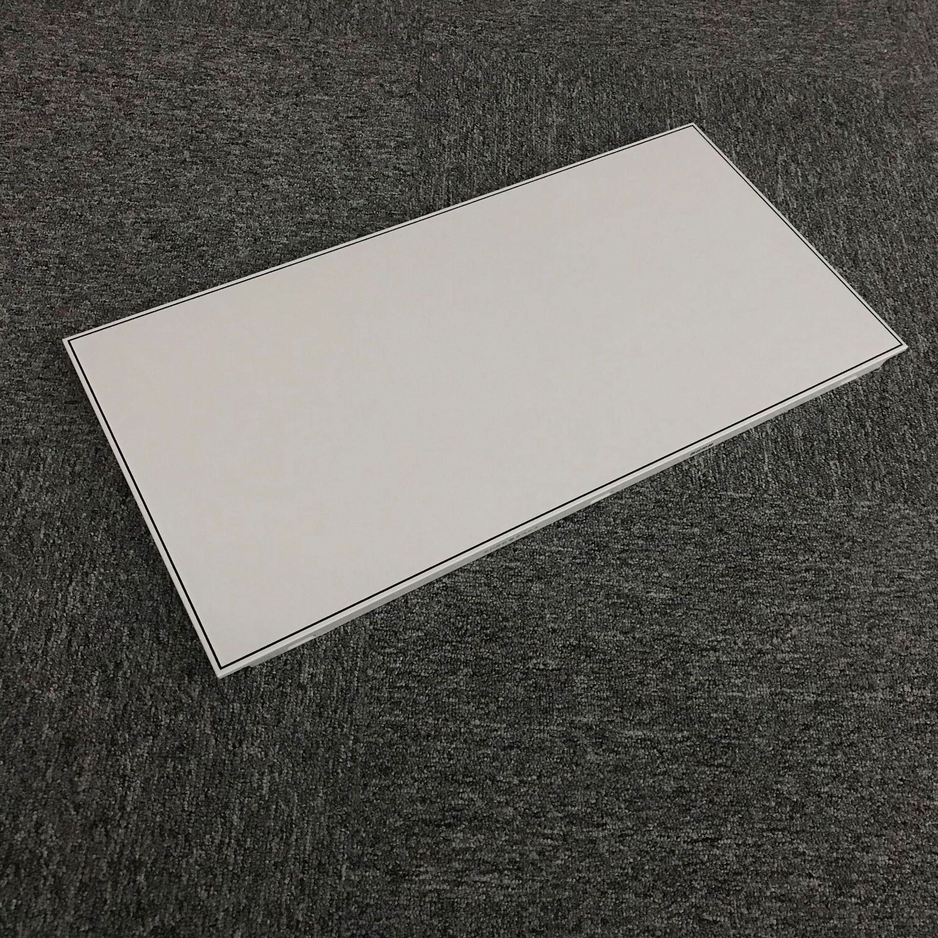 厂家现货300x600铝扣板 厨房 卫生间 阳台防潮抗油污集成吊顶扣板