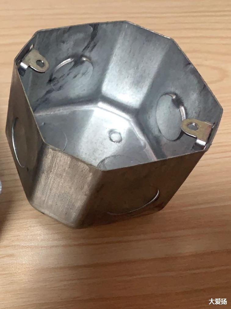 kbg管86型暗装线盒开关盒铁线盒拉伸盒灯头盒通底盒金属接线盒h50