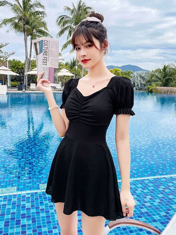 2024 new skirt one-piece swimsuit women‘s conservative cover belly thin korean ins style student girl hot spring swimsuit