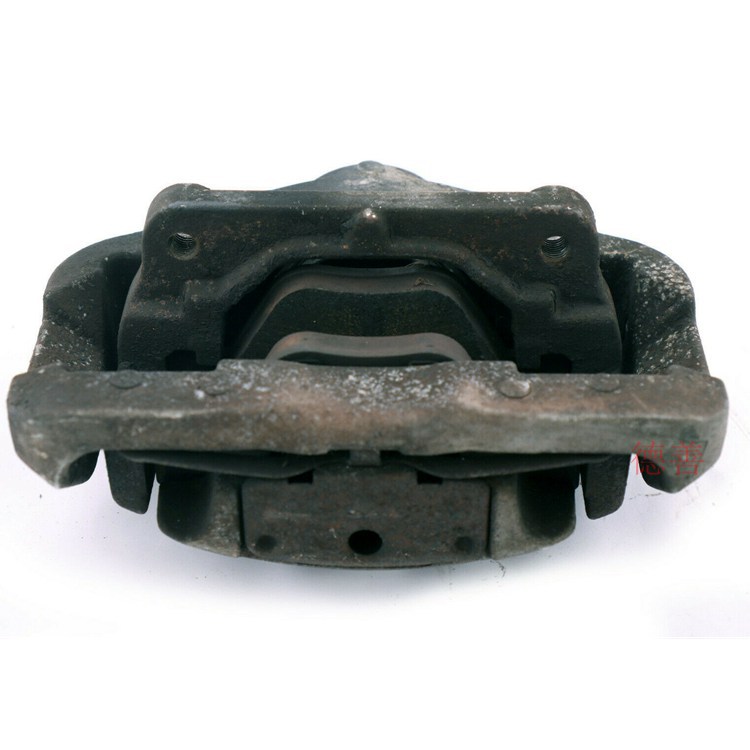 适用宝马e60 520 523 525 528 530 535li等汽车配件 刹车分泵