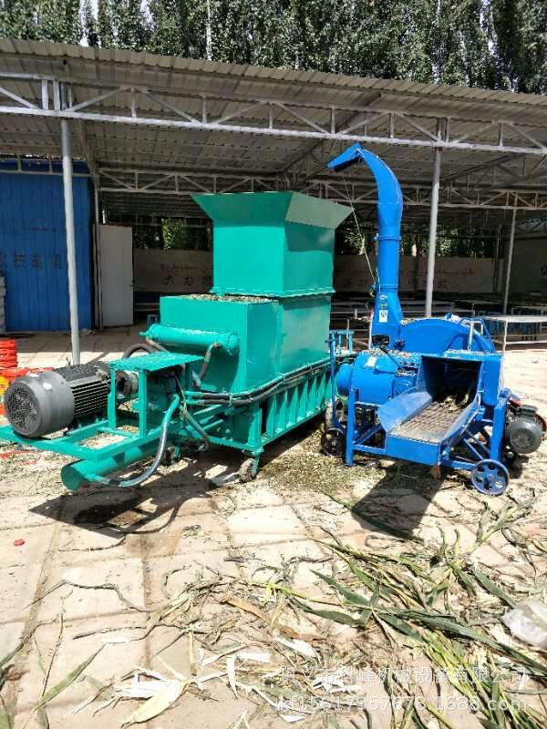 青储饲料打包机玉米秸秆套袋打包机黄储牧草液压打包机