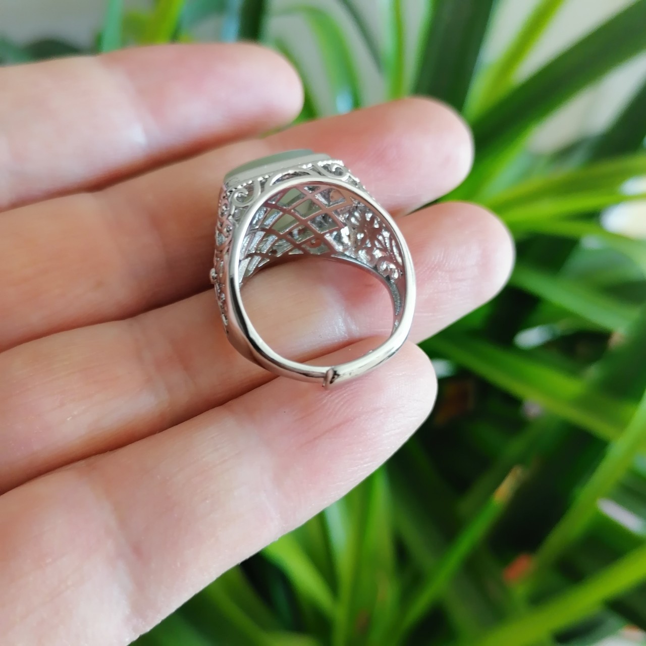 批发s925银镶嵌和田玉戒指白玉男士戒指正方形戒面活口男戒