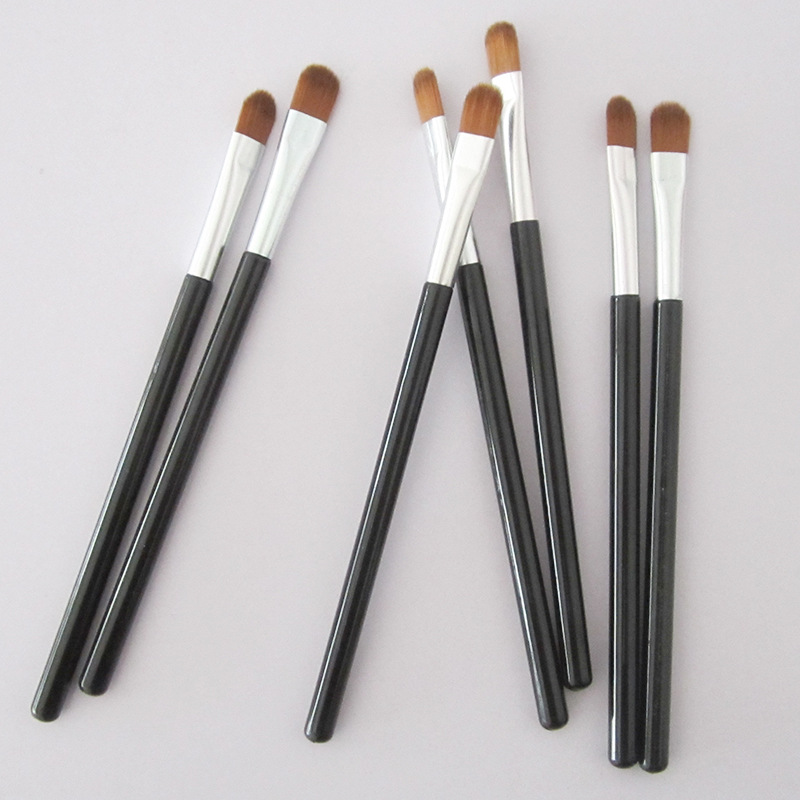 Manufacturer Direct Wholesale Single Cosmetic Brush Quantity Discount Single Eye Shadow Brush Beauty Tools Makeup Tools Lip Brush