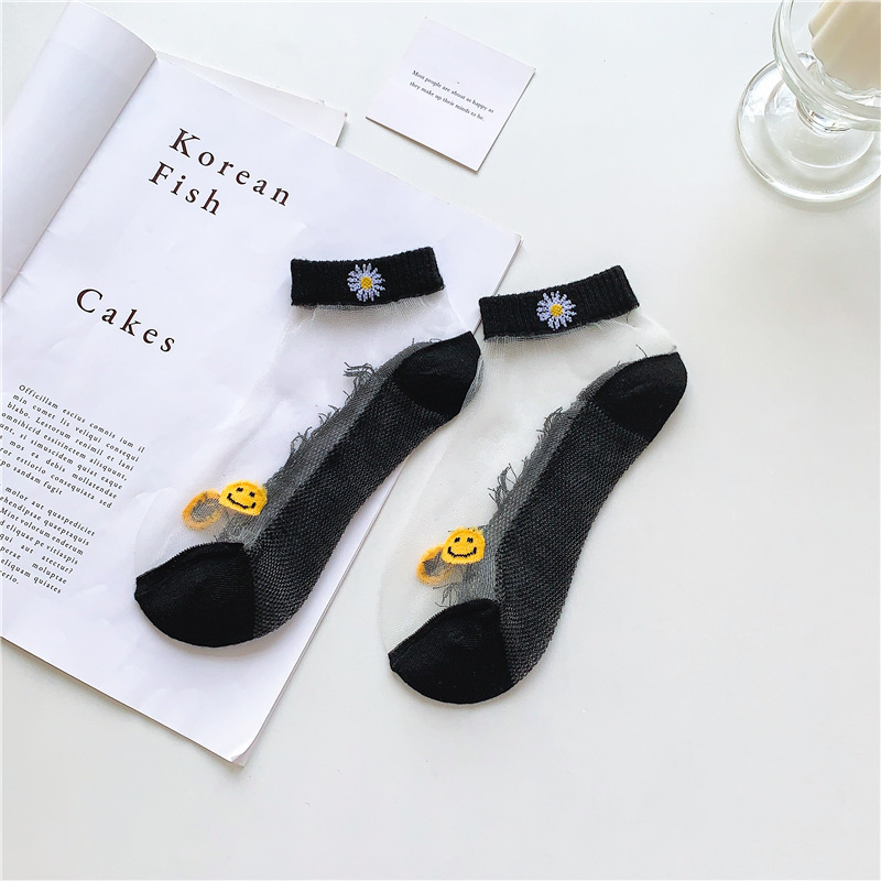 Socks Women's Socks Breathable Little Daisy Summer Thin Invisible Socks Spun Glass Shallow Mouth Socks Sweet Transparent Crystal Silk