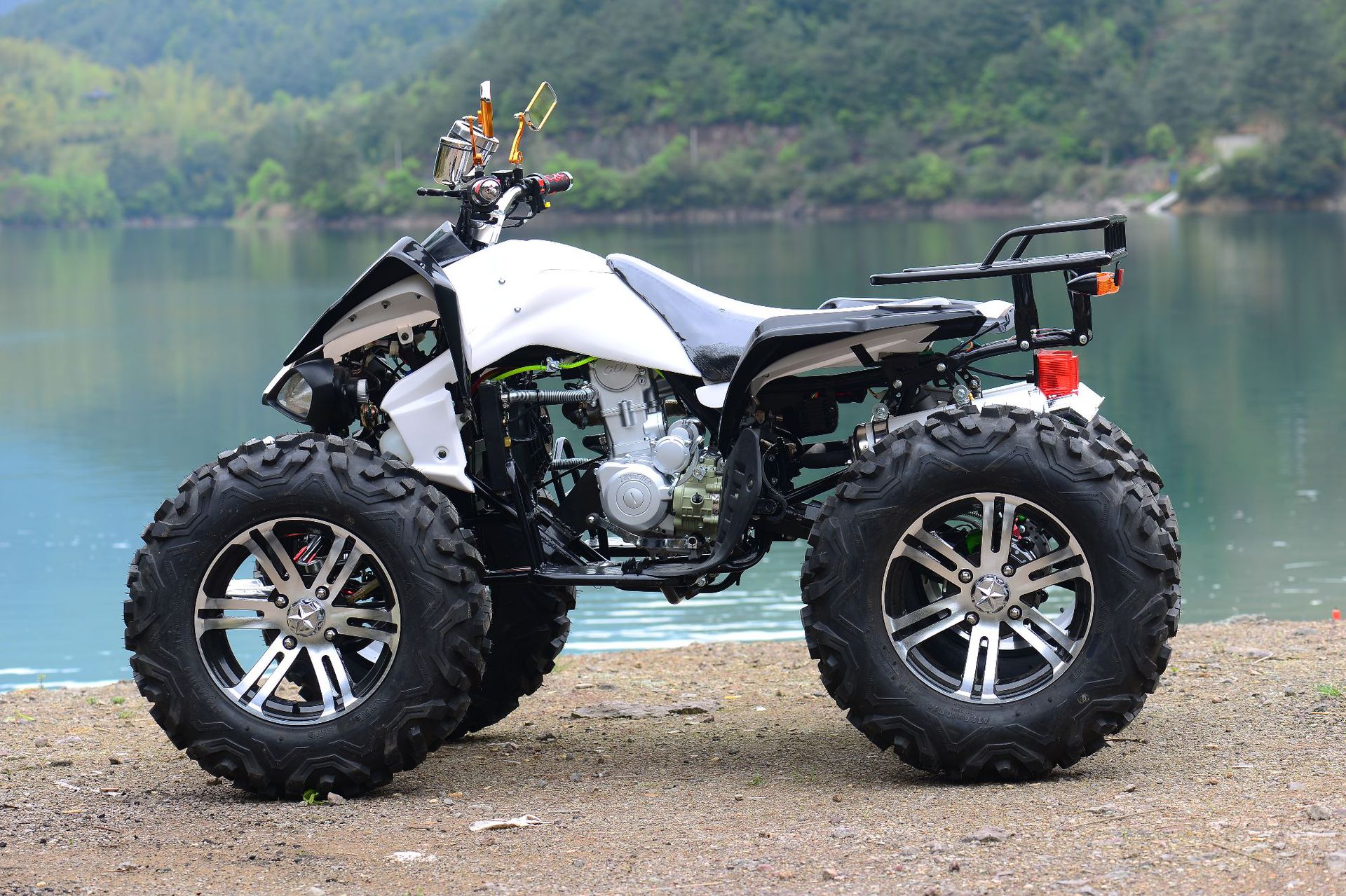 大火星atv沙滩车四轮越野摩托车汽油宗申250cc山地差速轴传全地形