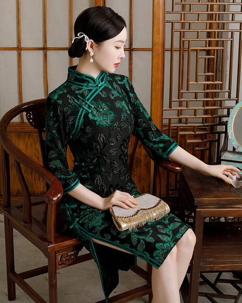 2021秋冬中长款端庄优雅雪尼尔旗袍妈妈装日常修身婚宴喜婆婆裙子