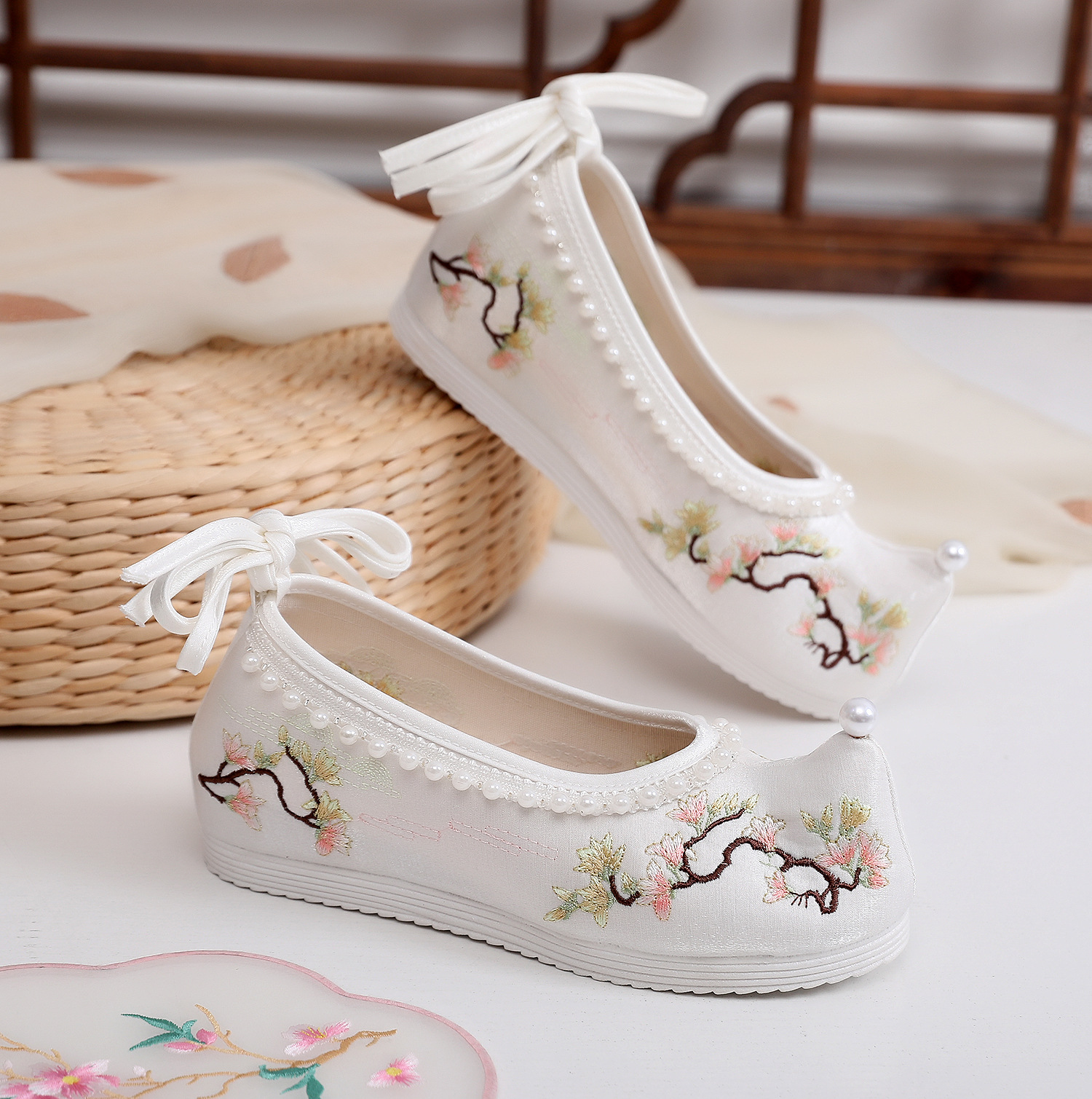 【珠边花枝】春秋内增高复古女弓鞋古代汉服配鞋古风女鞋绣花鞋